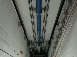 Υδραυλικός ανελκυστήρας Kleemann στην Ηλιούπολη