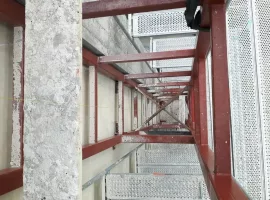 Σιδηροκατασκευή Φρεατίου και Υδραυλικός ανελκυστήρας KLEEMANN σε Πολυκατοικία στην Πεύκη