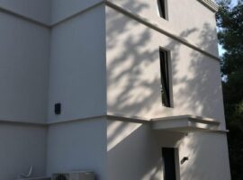 Σιδηροκατασκευή φρεατίου & υδραυλικός ανελκυστήρας KLEEMANN σε μονοκατοικία στη Βουλιαγμένη