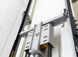 Υδραυλικός ανελκυστήρας KLEEMANN σε πολυκατοικία στην Αγία Βαρβάρα