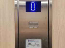 Υδραυλικός ανελκυστήρας KLEEMANN σε πολυκατοικία στην Αγία Βαρβάρα